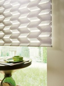 det twinrollo scaled Sonnen- und Insektenschutz Fieder - Wir beschatten Sie gerne